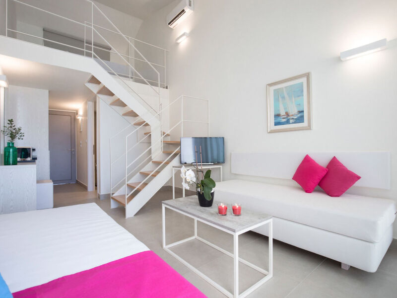 Aloe Boutique & Suites