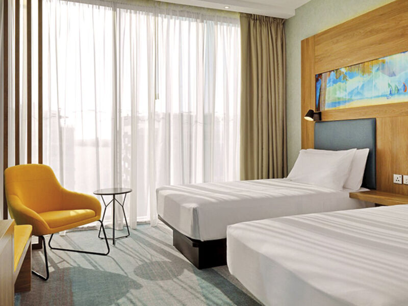 Aloft The Palm