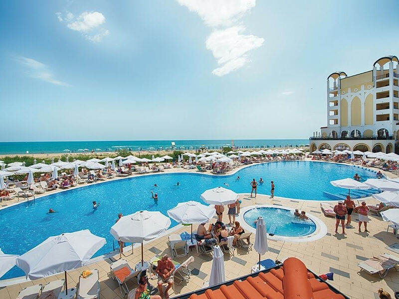 Alua Helios Bay