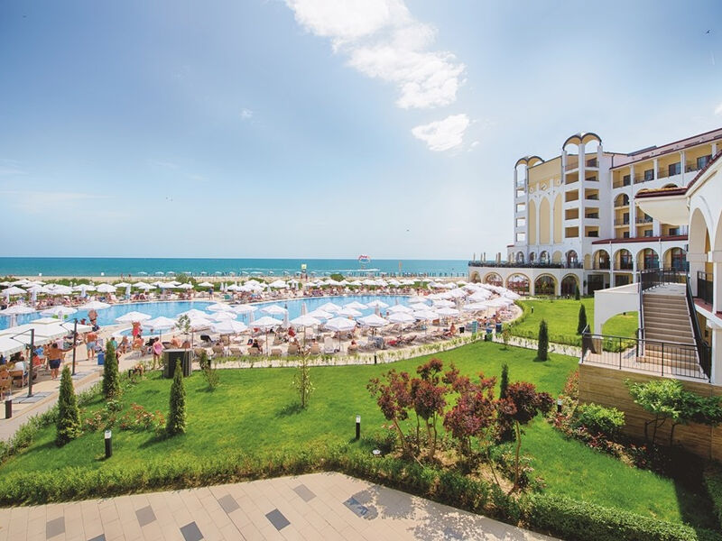 Alua Helios Bay