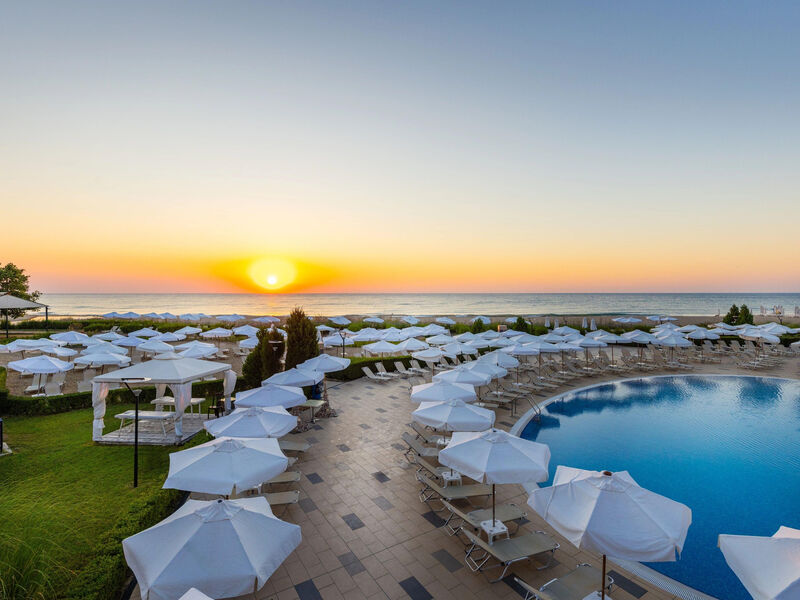 Alua Helios Bay