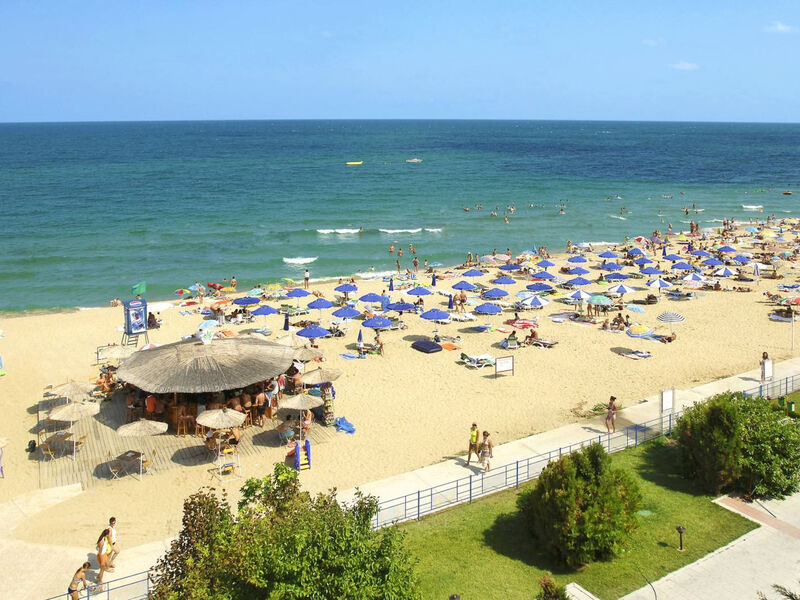 AluaSun Helios Beach