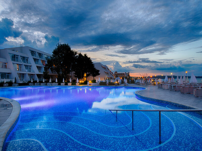 Alua Sun Helios Beach