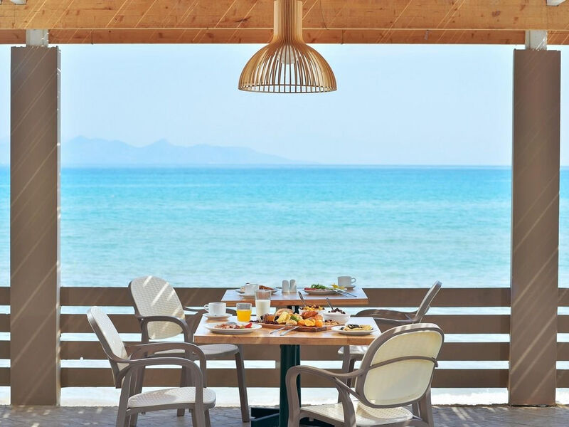 Alykanas Beach