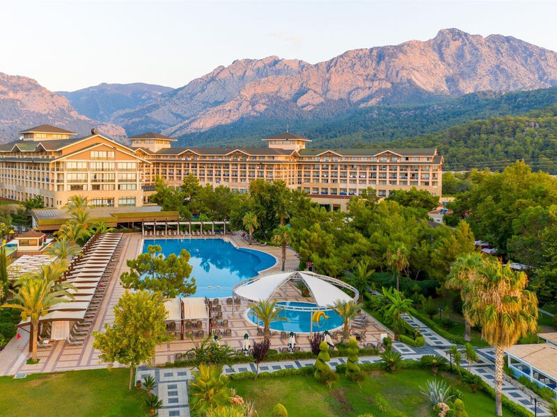 Amara Luxury Resort & Villas