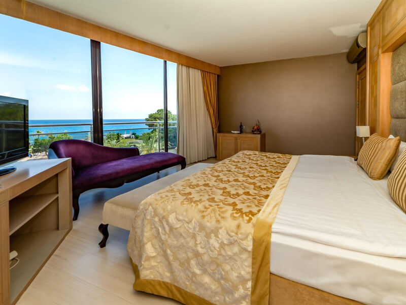 Amara Luxury Resort & Villas