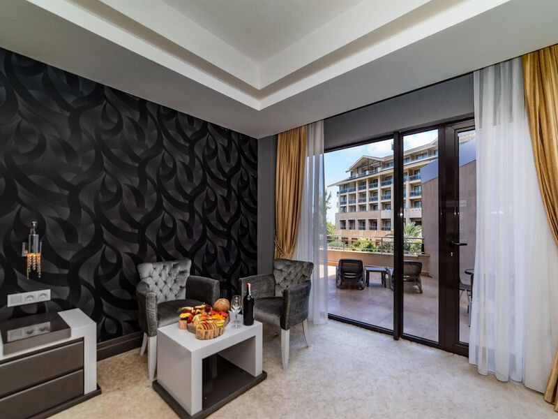 Amara Luxury Resort & Villas