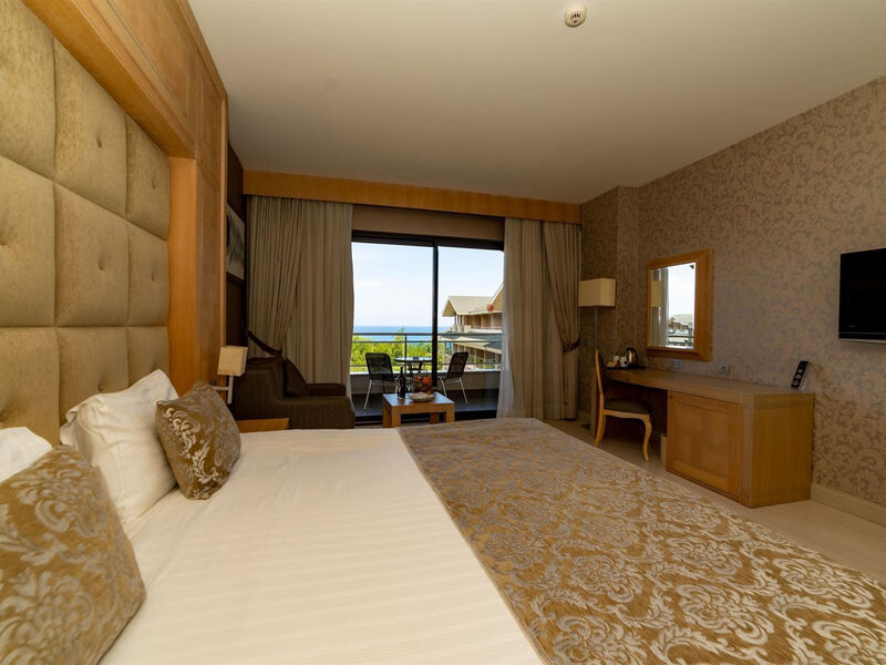 Amara Luxury Resort & Villas