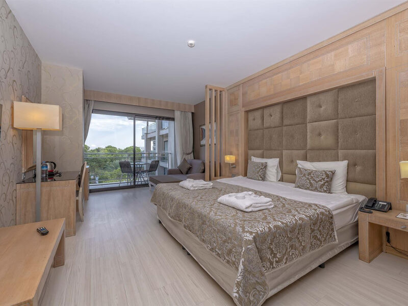 Amara Luxury Resort & Villas