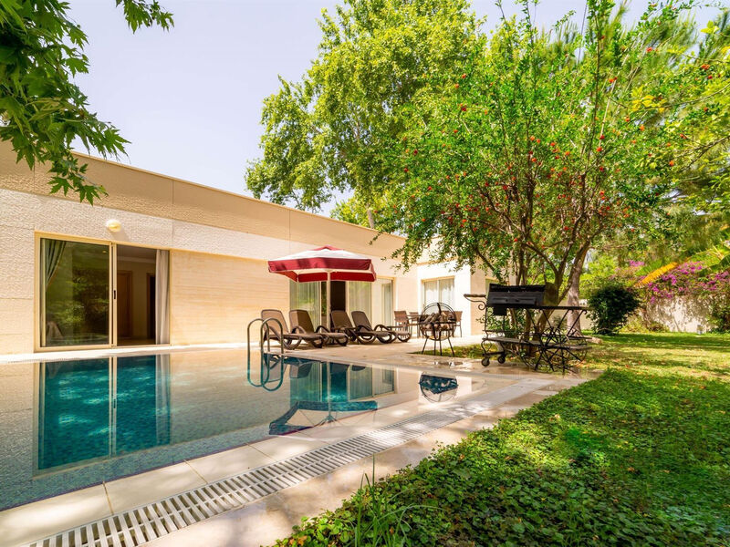 Amara Luxury Resort & Villas