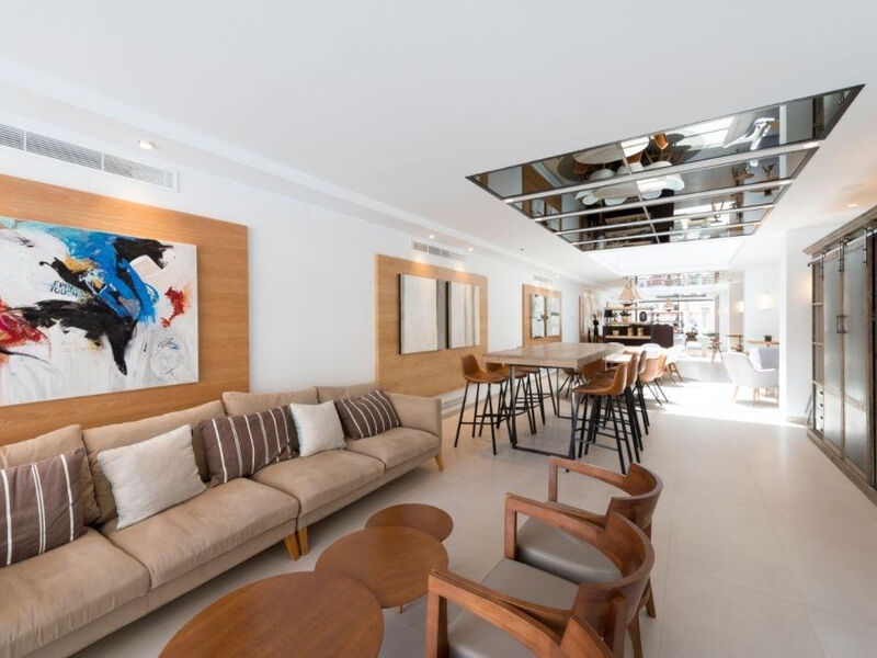 Amarac Suites