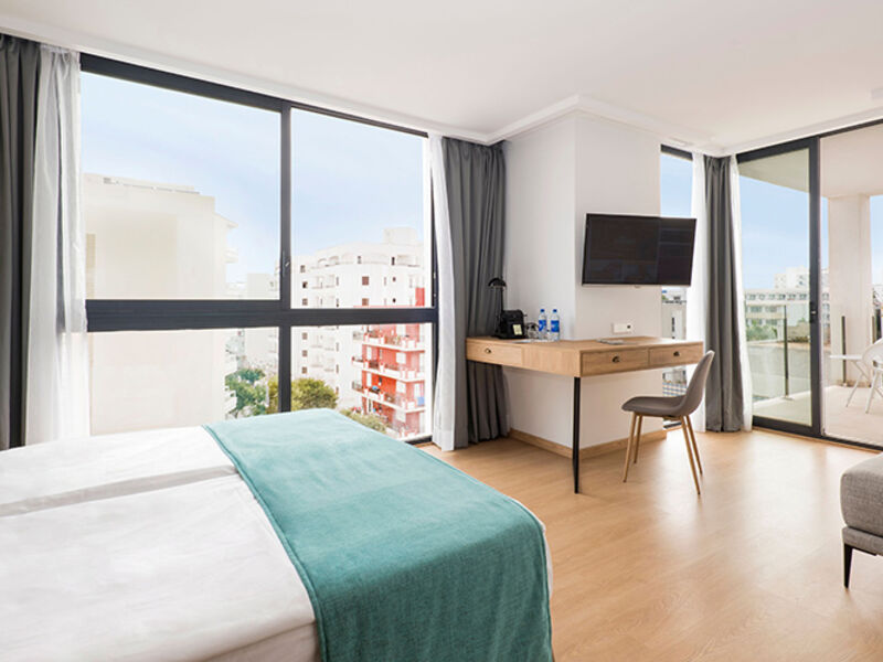 Kyrat Amarac Suites