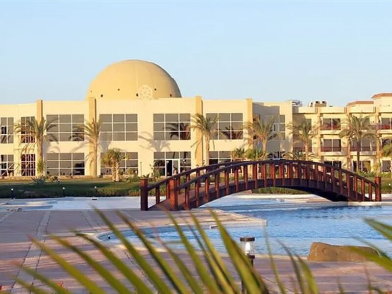 Amarina Queen Resort