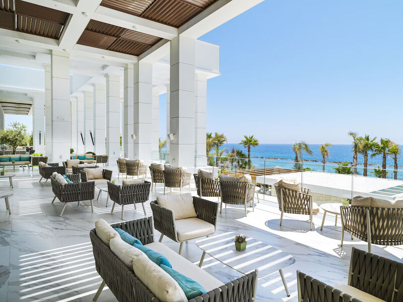 Amavi, MadeForTwo Hotels