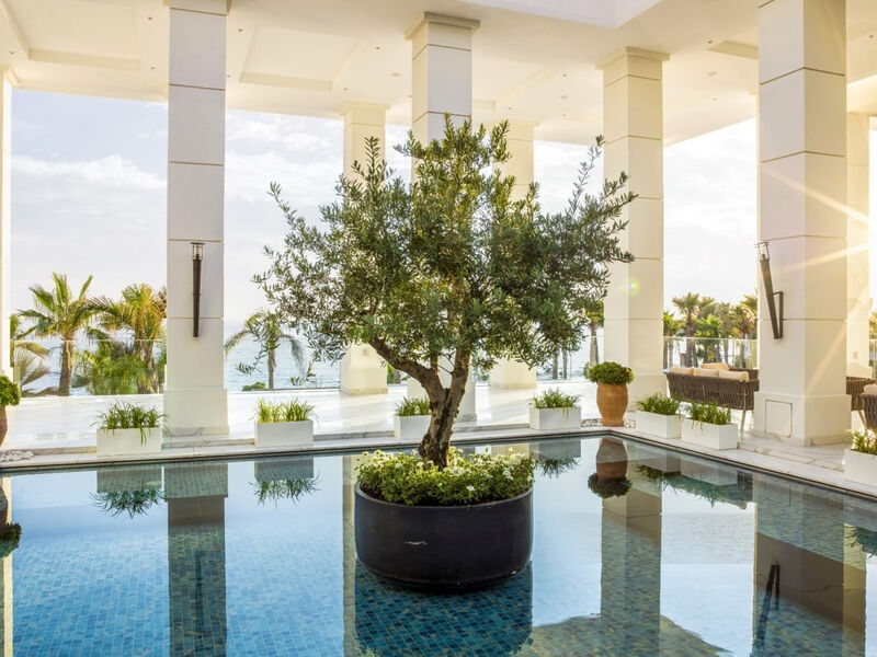 Amavi, MadeForTwo Hotels