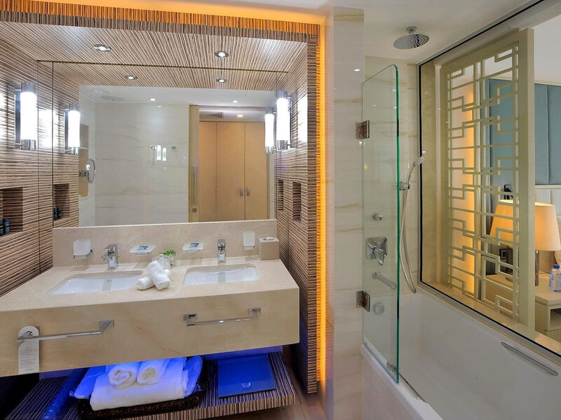 Amavi, MadeForTwo Hotels