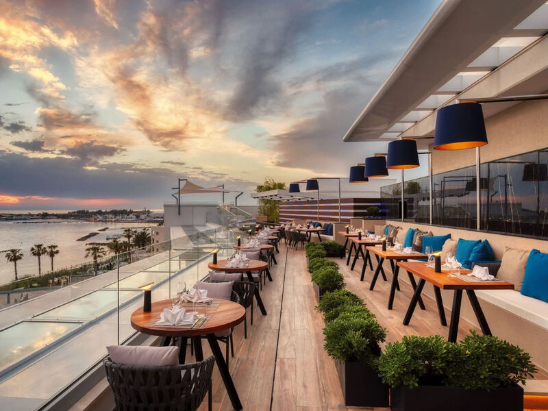 Amavi, MadeForTwo Hotels