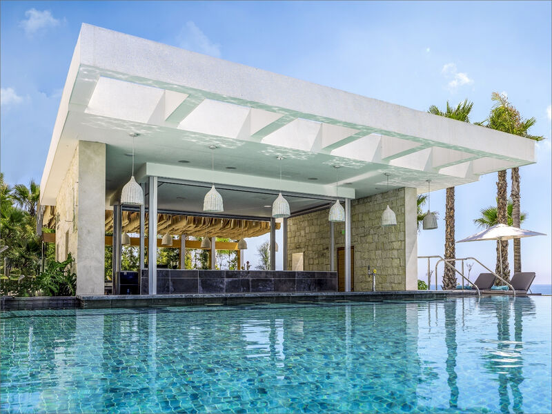 Amavi, MadeForTwo Hotels