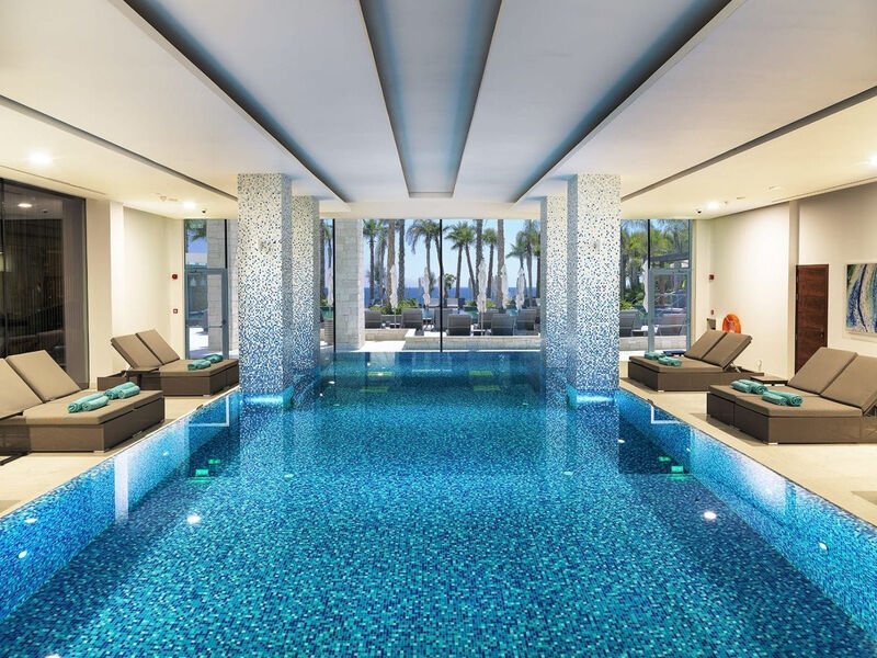 Amavi, MadeForTwo Hotels