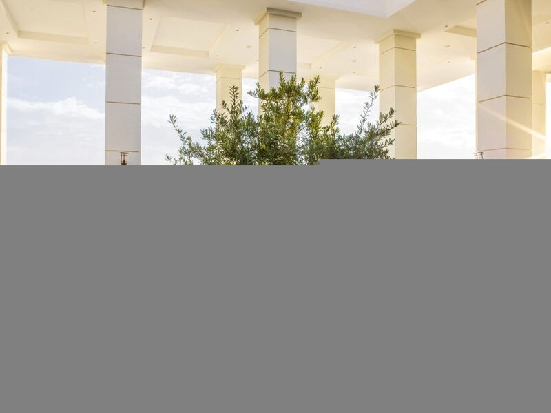 Amavi, MadeForTwo Hotels