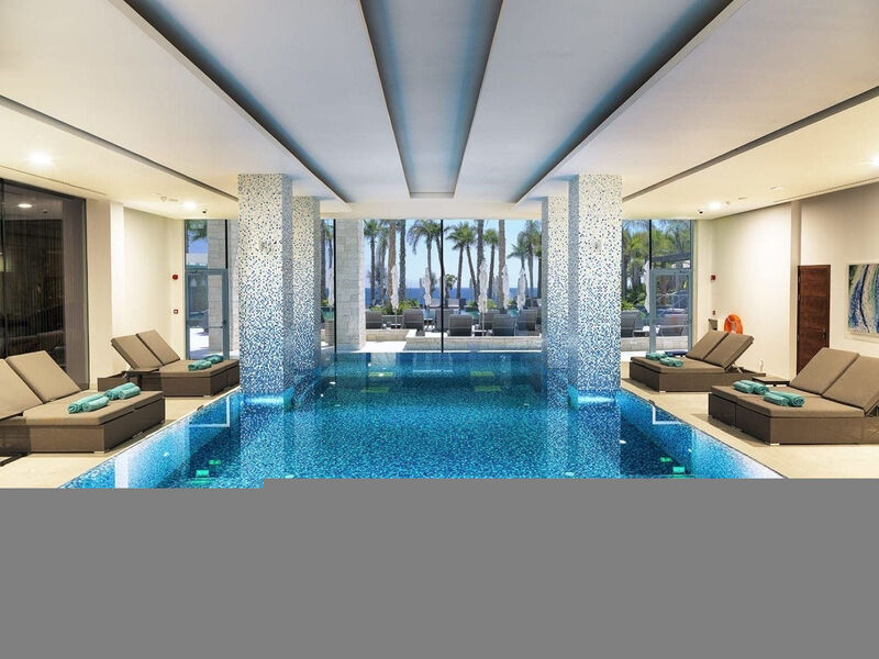 Amavi, MadeForTwo Hotels