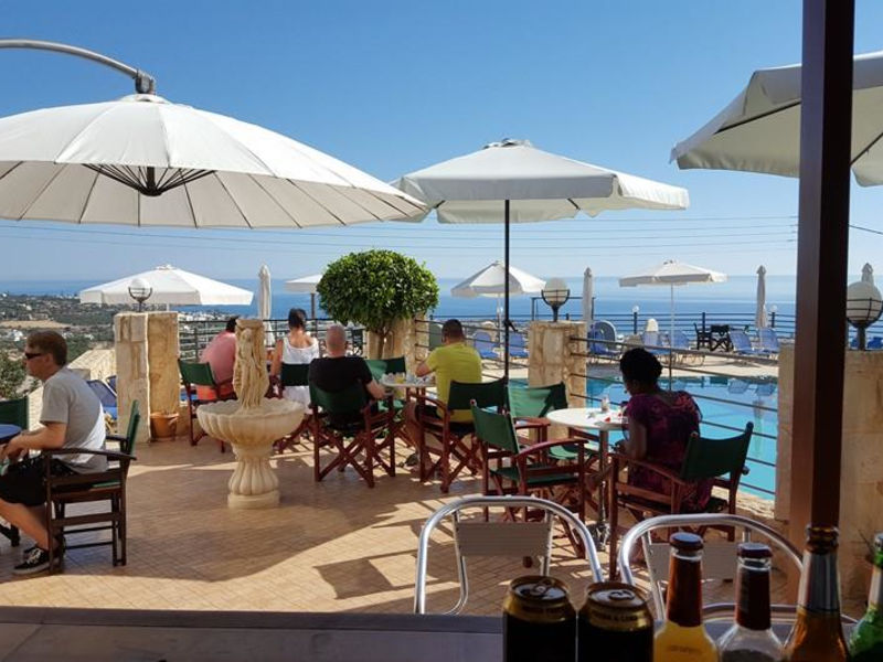 Amazones Village Suites