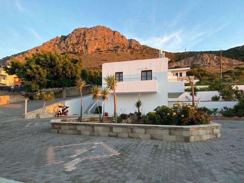 Amazones Village Suites