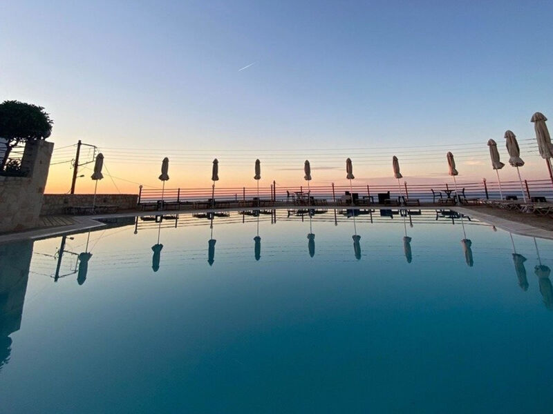 Amazones Village Suites