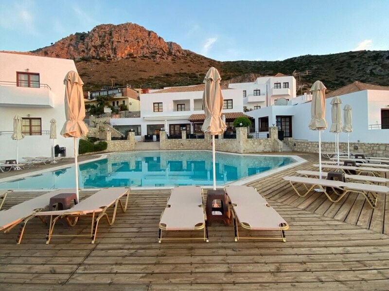 Amazones Village Suites