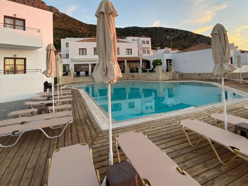 Amazones Village Suites