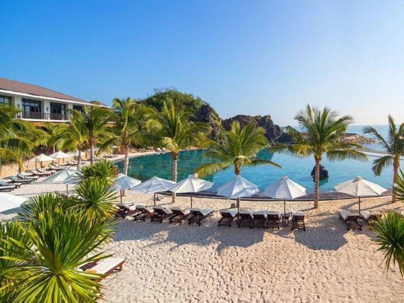 Amiana Resort