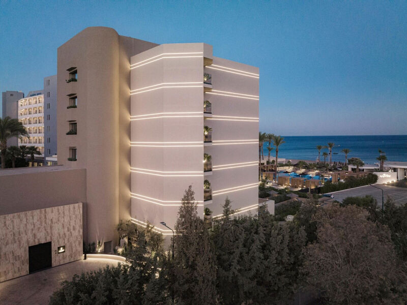 Ammades All-Suite Beach Hotel