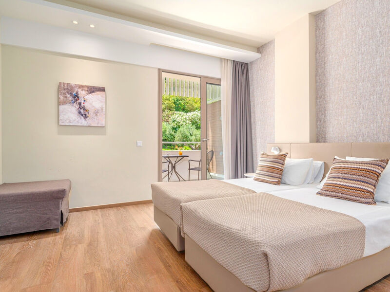 Ammon Zeus Luxury Beach