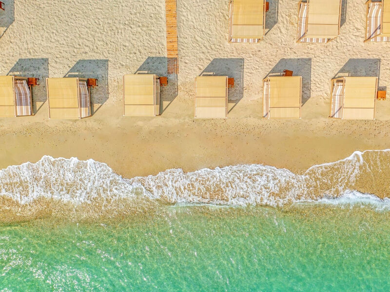 Ammon Zeus Luxury Beach