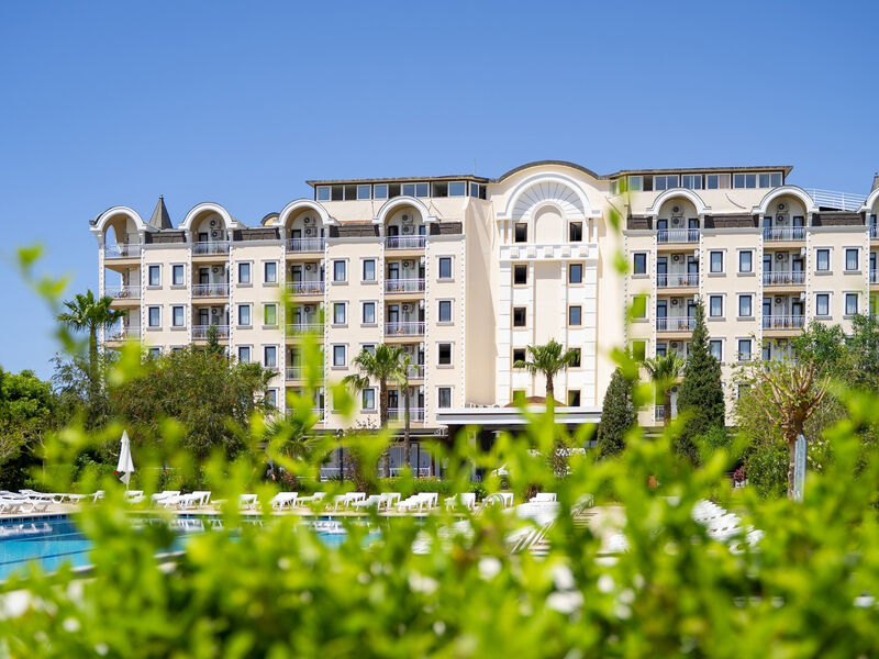 Amon Belek