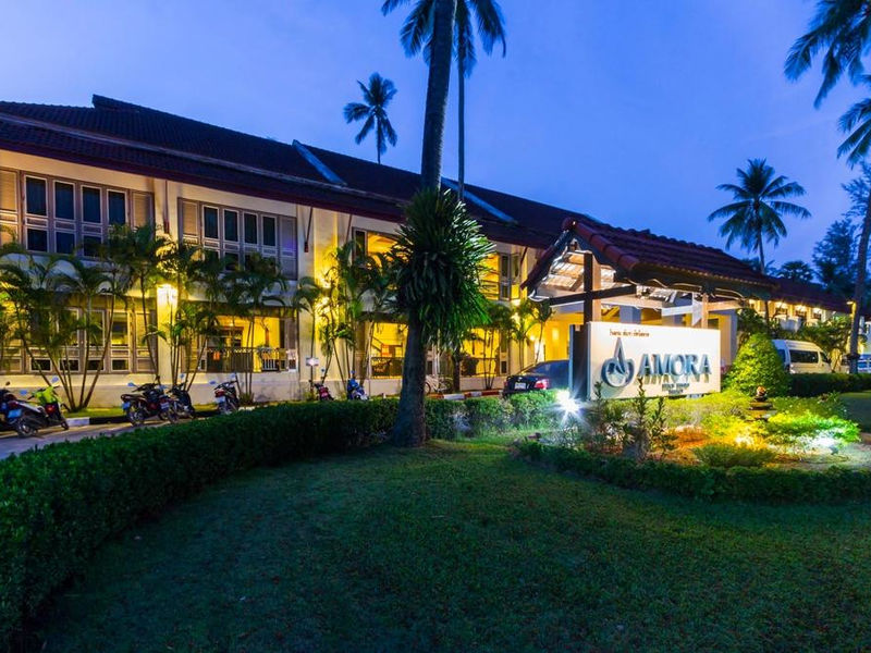 Amora Beach Resort