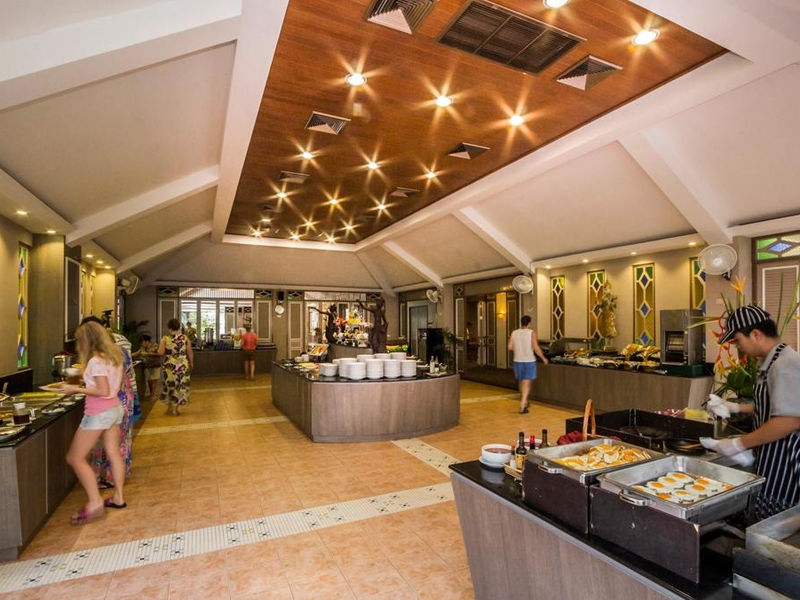 Amora Beach Resort