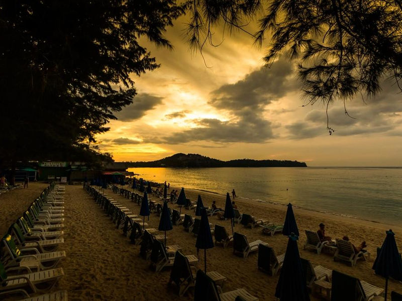 Amora Beach Resort