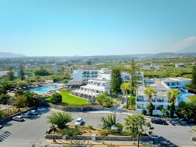 Amounda Bay