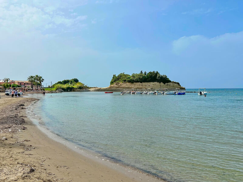 Amour Holiday Resort