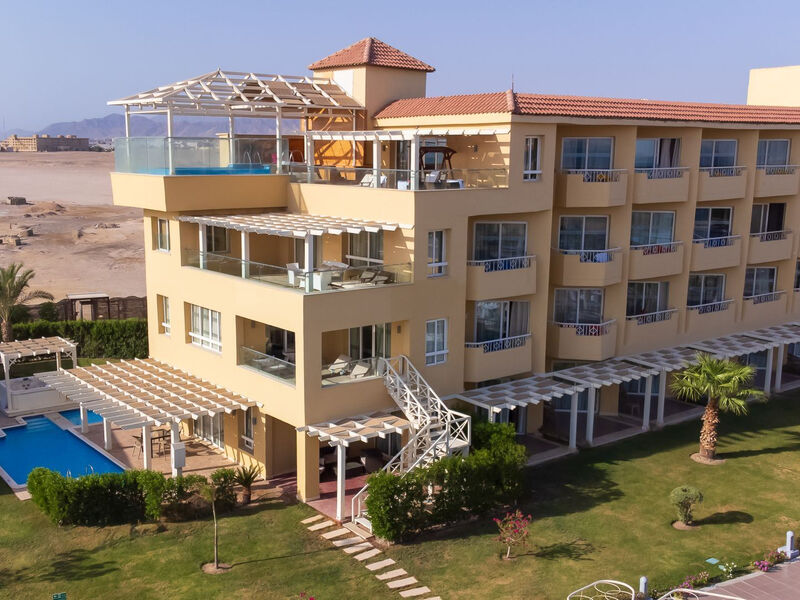 Amwaj Beach Club Abu Soma