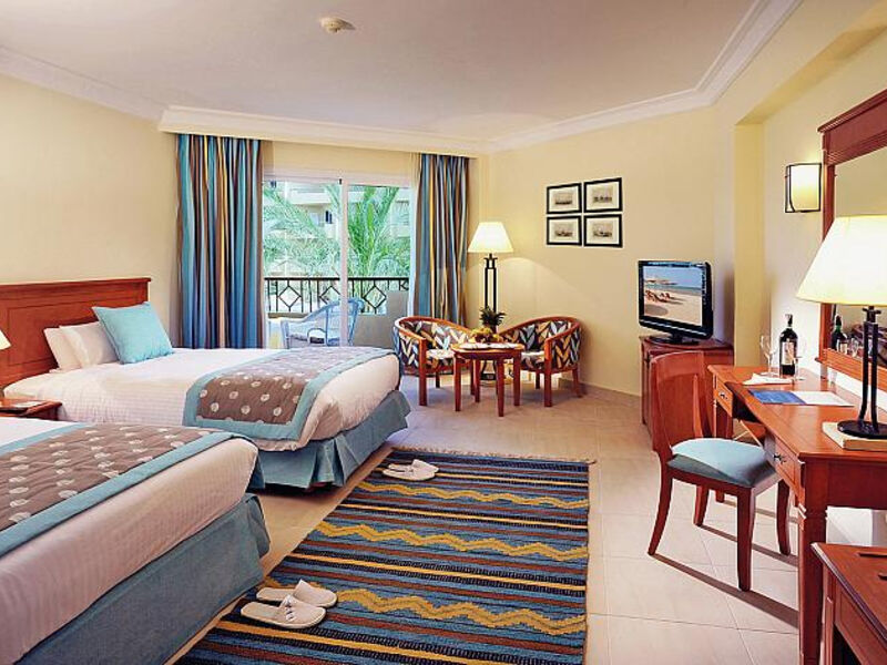 Amwaj Blue Beach Resort & Spa