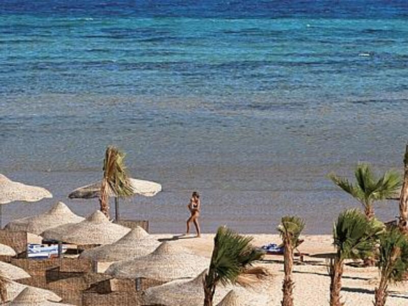Amwaj Blue Beach Resort & Spa