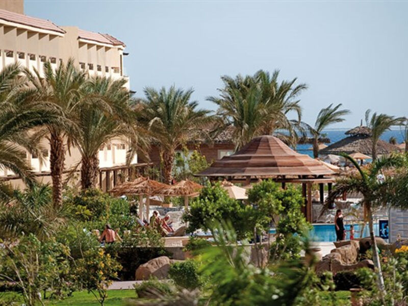 Amwaj Blue Beach