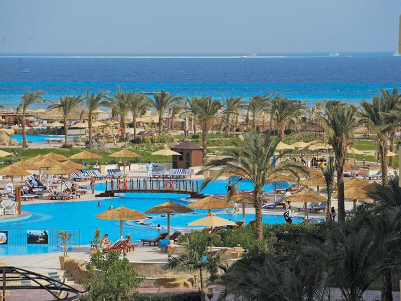 Amwaj Blue Beach