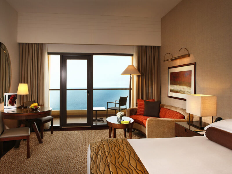 Amwaj Rotana Jumeirah Beach