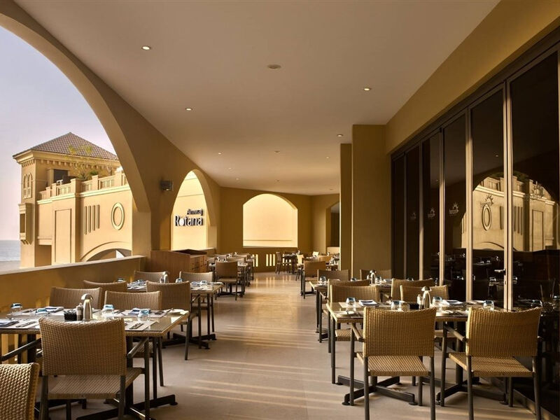 Amwaj Rotana Jumeirah Beach
