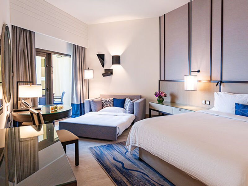 Amwaj Rotana Jumeirah Beach