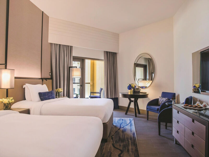 Amwaj Rotana Jumeirah Beach