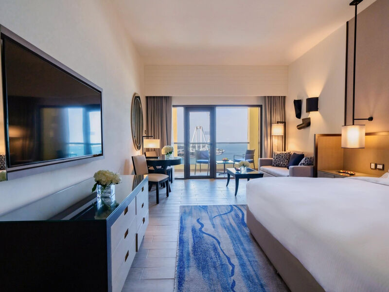 Amwaj Rotana Jumeirah Beach